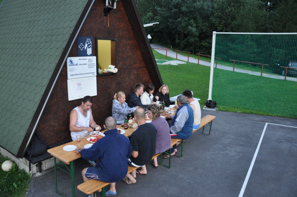 Odbojkarski turnir za člane Š.D.Zavodnje - foto povečava