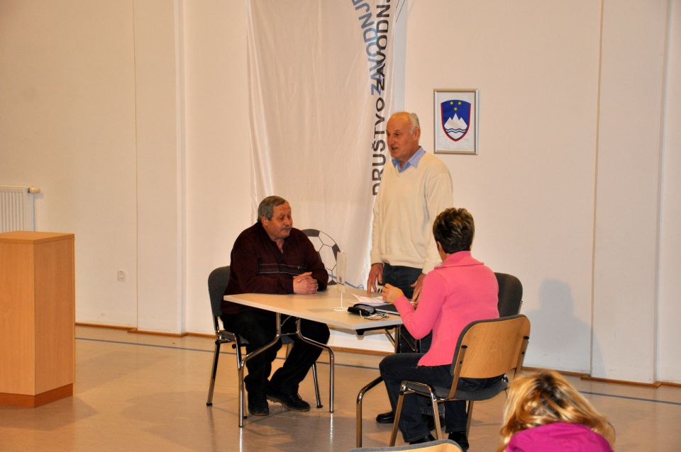 Občni zbor Športnega društva Zavodnje 2012 - foto povečava