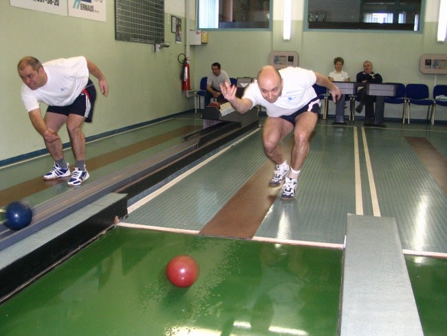 Kegljanje v TEŠ-u - foto povečava