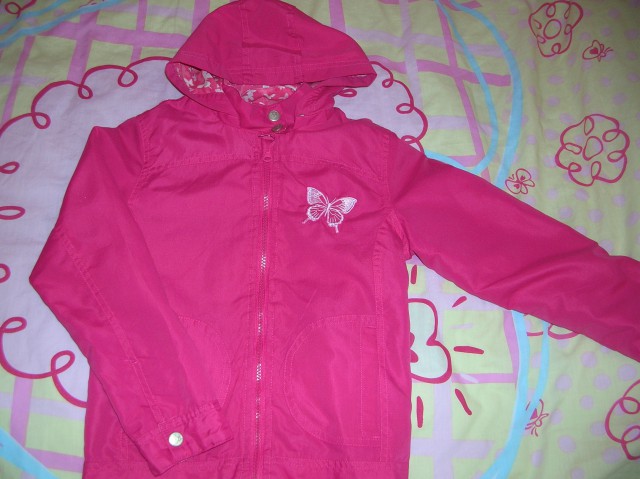 PREHODNA JAKNA 128 - 9€