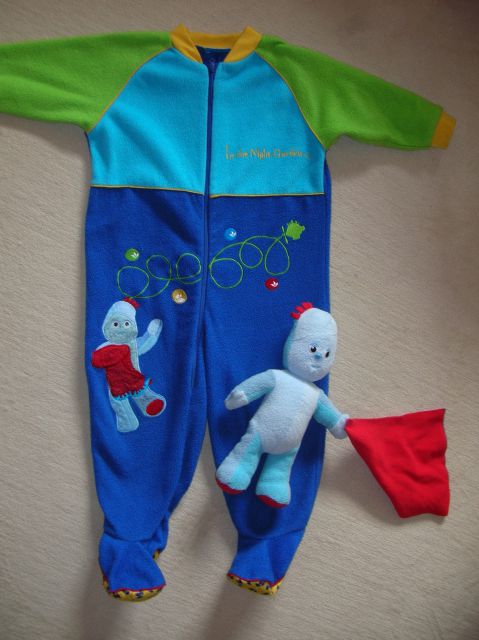 PIŽAMA IGGLE PIGLE 2-3 IZ ISTOIMENSKE RISANKE IN LUTKO 12€