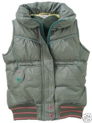 NOV BREZROKAVNIK NEXT 7 15€