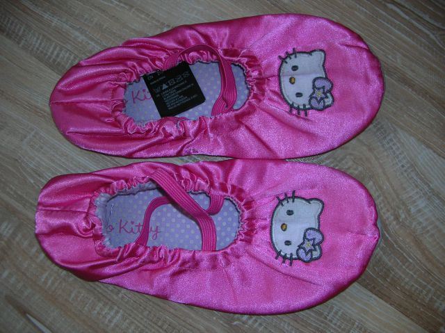 H&M COPATI 32-33 4€ kot novi
