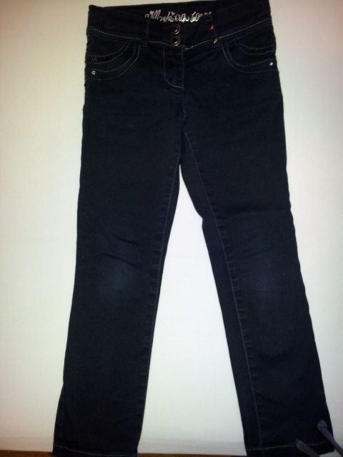 NEXT SKINY JEANS ČRNE HLAČE ŠT. 7 8€