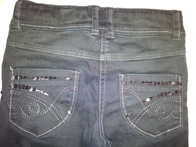 NEXT SKINY JEANS ČRNE HLAČE ŠT. 7 8€