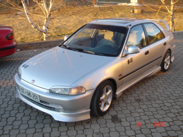 2.civic sedan ESi 5.gen. - foto povečava