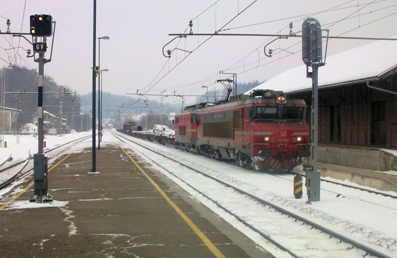 Vlaki-Zeleznica-Splosno - foto povečava