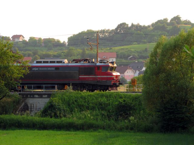 Vlaki-Zeleznica-Splosno - foto