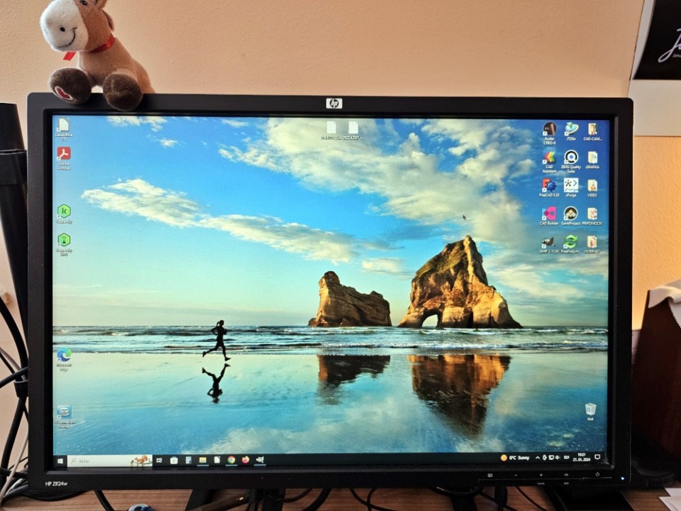  Monitor HP ZR24w