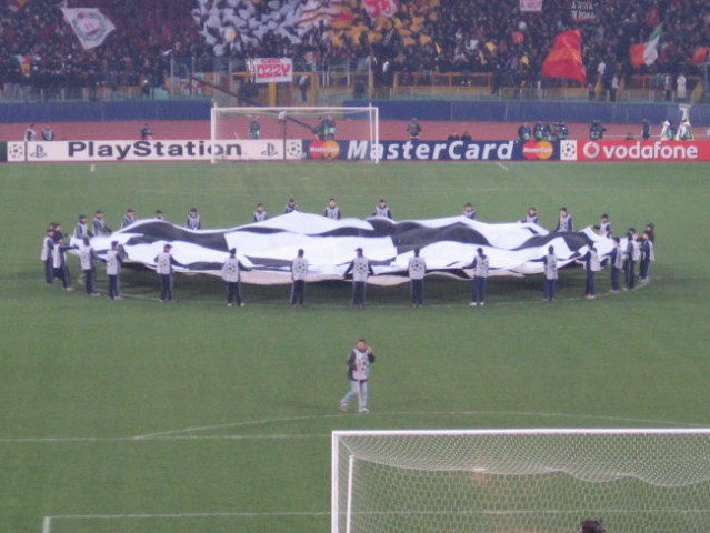 AS Roma - Real Madrid (19.2.2008) - foto