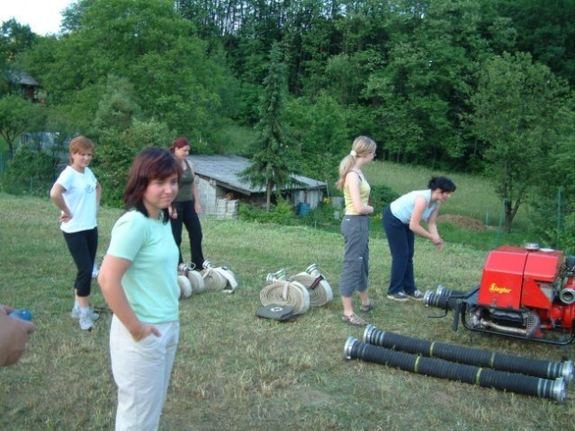 Članice na novem vadbenem prostoru - foto