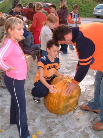 Noč čarovnic 2006 - mladi - foto povečava