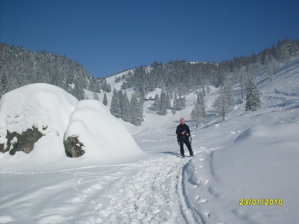 Skoraj na Raduhi - foto povečava