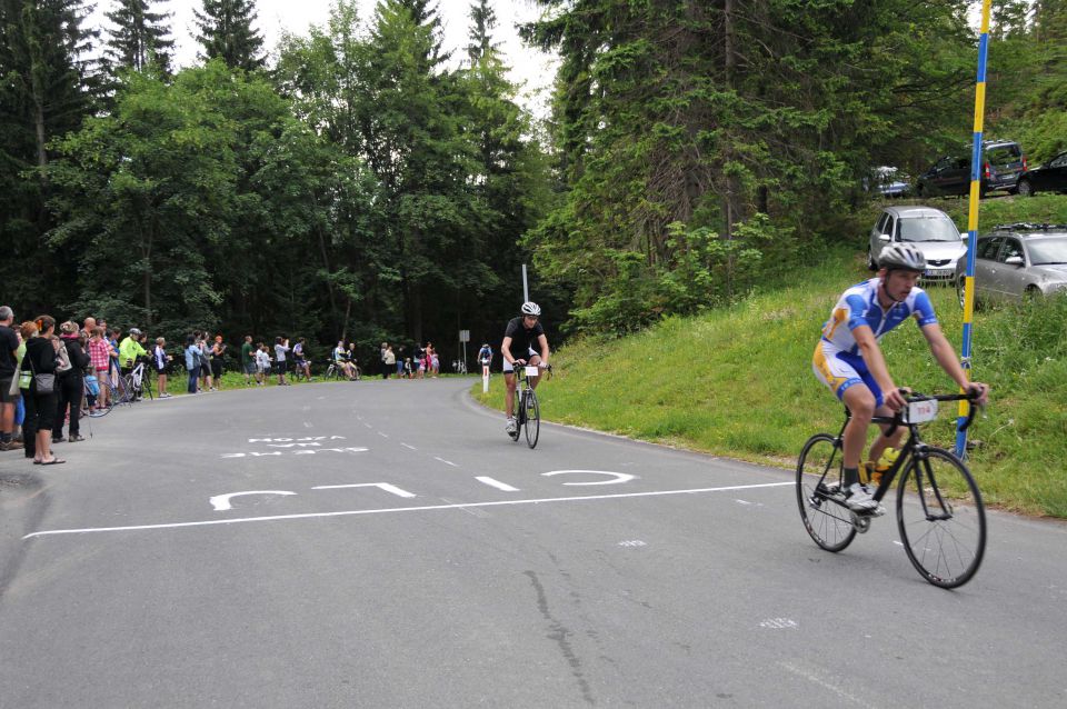 17.kolesarski vzpon na Sleme (na cilju) - foto povečava