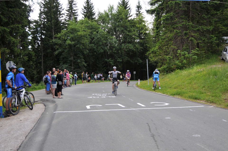 17.kolesarski vzpon na Sleme (na cilju) - foto povečava