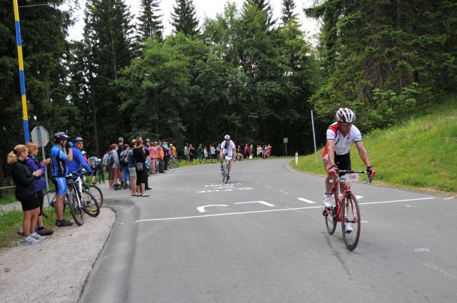 17.kolesarski vzpon na Sleme (na cilju) - foto