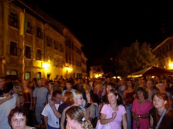 Mambo kings, Škofja Loka, 29.7.2005 - foto povečava