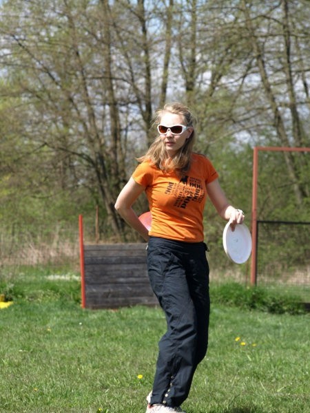 Frisbee seminar-Barje 20.4.2oo8 - foto povečava
