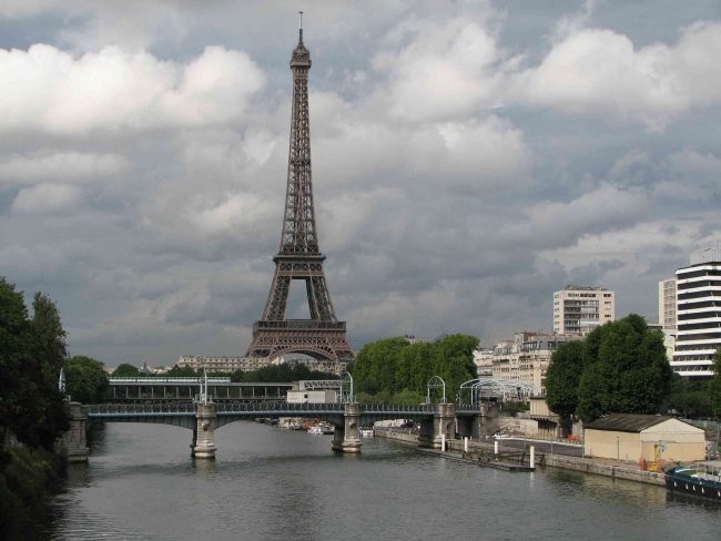 PARIS - foto povečava