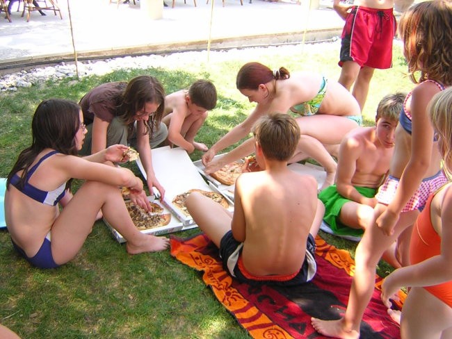 24.6.2006 – na prvi dan počitnic smo peljali otroke na morje v Koper. 