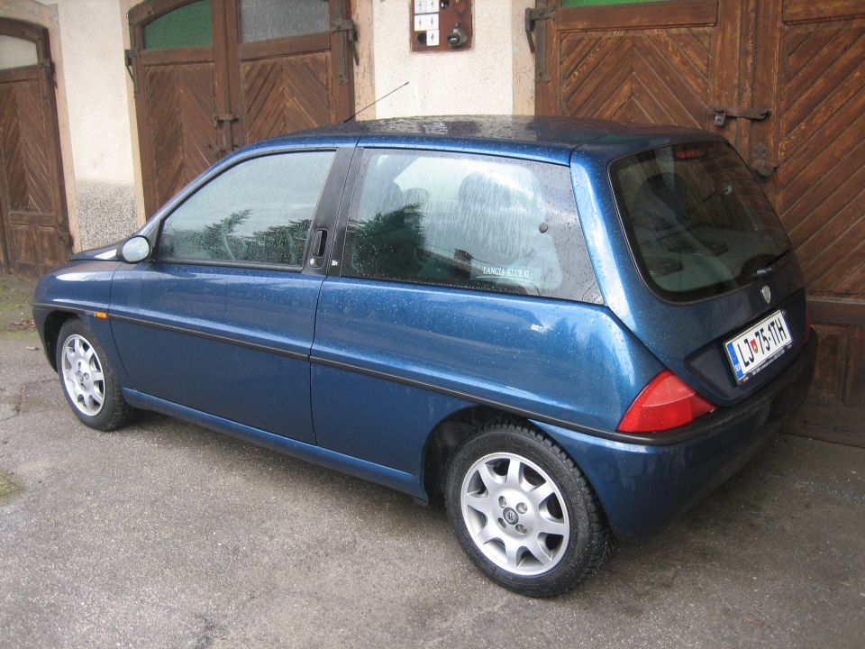 LANCIA Y 1.2 16V 63kW letnik 1997 - foto povečava