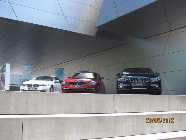 BMW Welt 20.5.2012 - foto