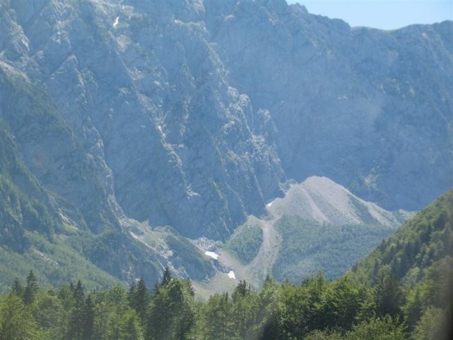 BMW - Panoramska vožnja LJ-Logarska-Bela-Lj ( - foto povečava