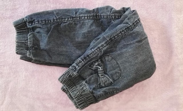 Tanjše jeans hlače 98/104
