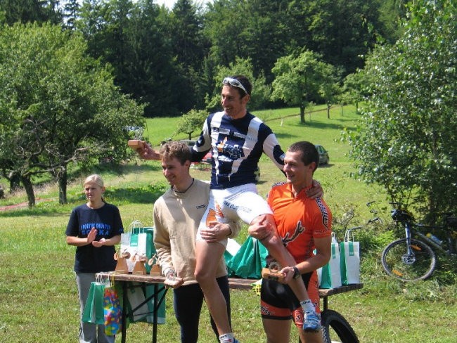  Vzpon na Strnadov travnik 2005 - foto povečava