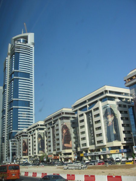 Dubai, Abu Dhabi, Al Ain - foto povečava