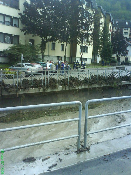 Poplava v Cerknem - foto