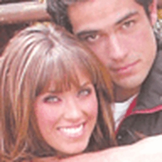 Anahí y Alfonso - foto